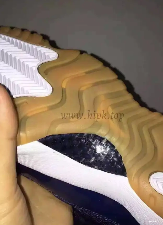 Authentic Air Navy Gum Jordan Low 11 0519